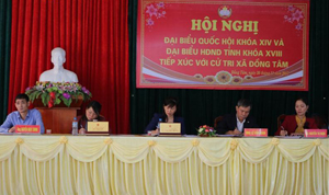 Đại biểu Quốc hội và HĐND tỉnh Bắc Giang tiếp xúc cử tri huyện Yên Thế